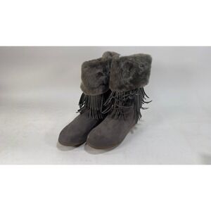 Joan Boyce Faux Suede Fur Fringe Rhinestone Boots Gray Size 9W Mid Calf